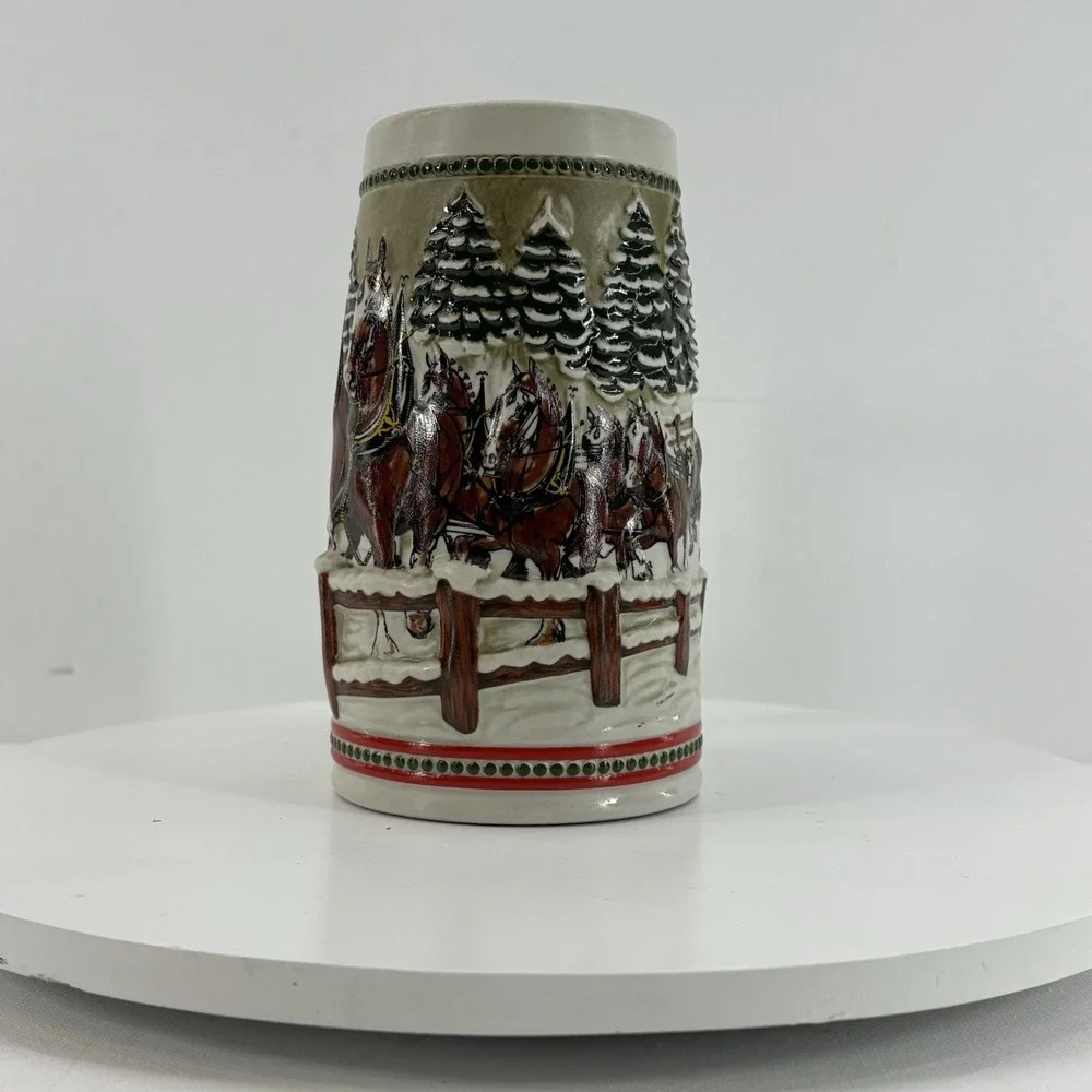 Budweiser Clydesdales Holiday Collectible Beer Stein Lot Of 2‎ Handcrafted